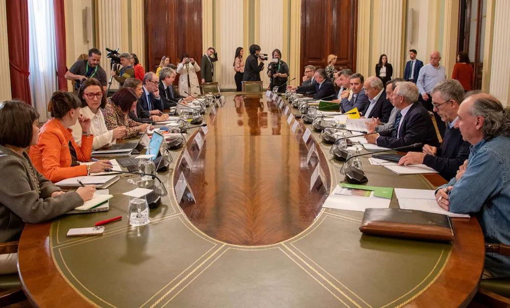 AEFA en el Ministerio sobre la situación de bioestimulantes y agronutrientes AEFA en el Ministerio sobre la situación de bioestimulantes y agronutrientes