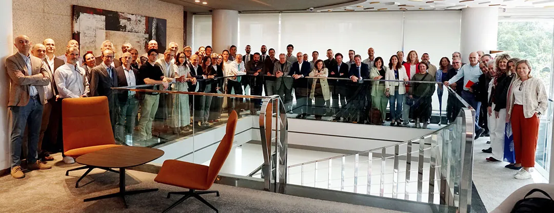 Asociados en la asamblea ordinaria AEFA 2026