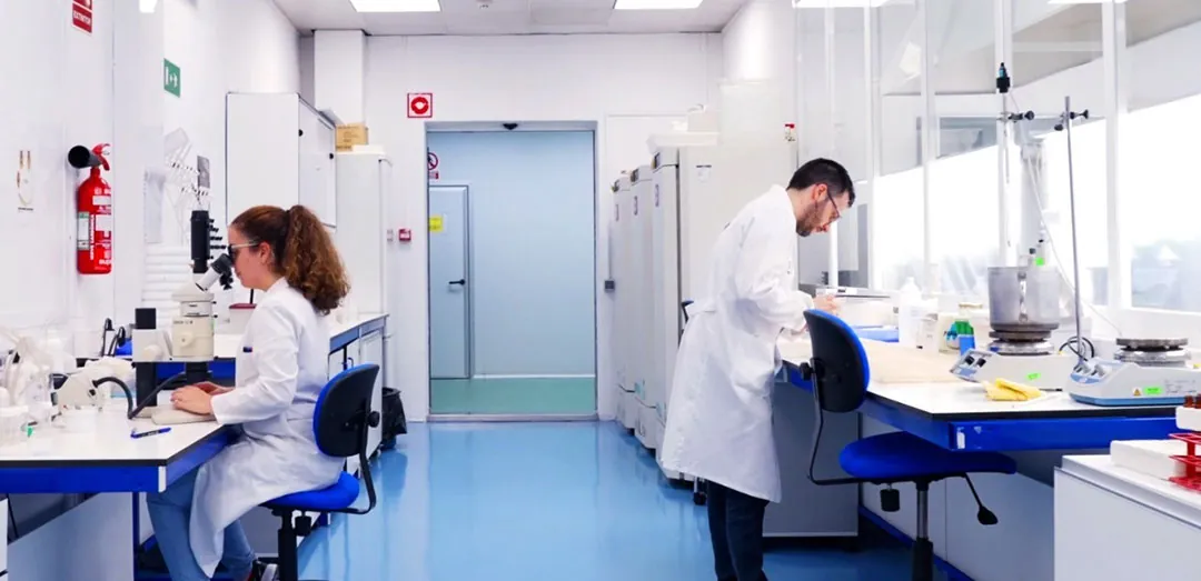 Laboratorio de desarrollo de soluciones biotecnológicas